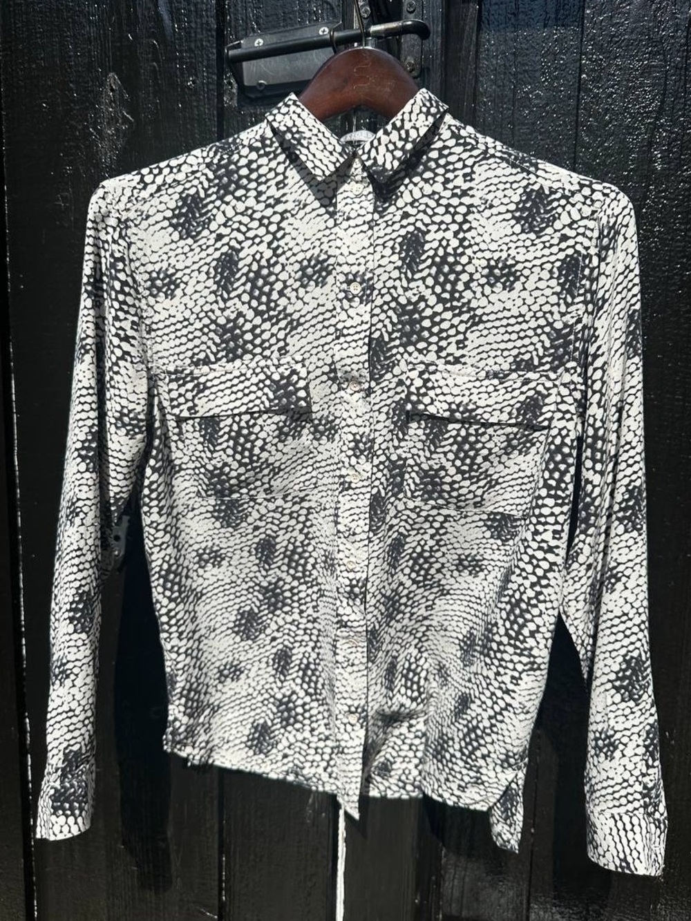 Black & White 100% silk Abstract Print Button-Up Shirt